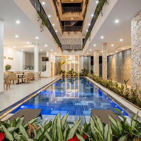 Diora Hotel Pleiku By Hos Esterno foto