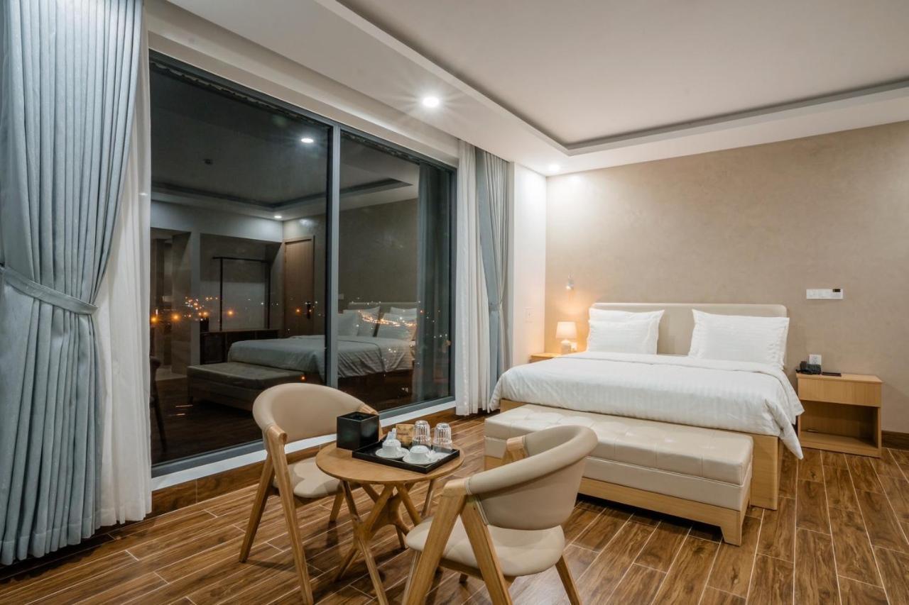 Diora Hotel Pleiku By Hos Esterno foto